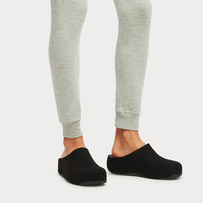 FitFlop Shuv  pantoffels  sloffen zwart  comfortabel  Microwobbleboard-zool technologie