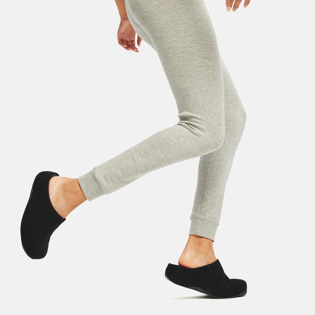 FitFlop Shuv  pantoffels  sloffen zwart  comfortabel  Microwobbleboard-zool technologie