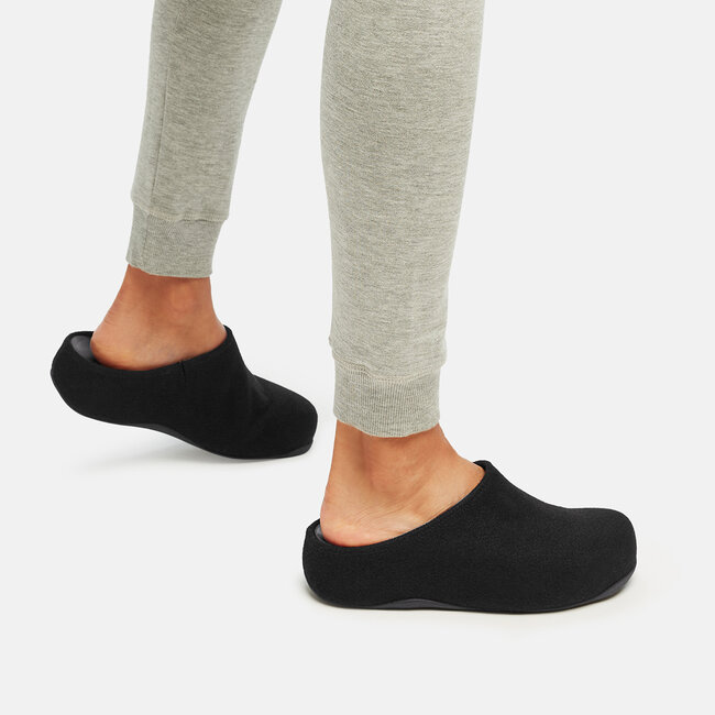 FitFlop Shuv  pantoffels  sloffen zwart  comfortabel  Microwobbleboard-zool technologie