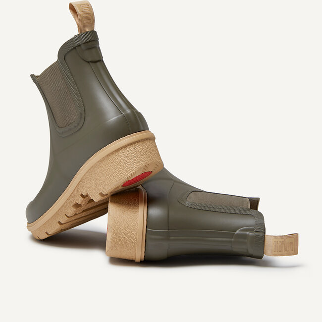 FitFlop Wonderwelly Contrast-Sole Chelsea Boots