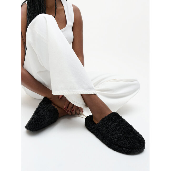 Iqushion Wrapped Mule - Teddy