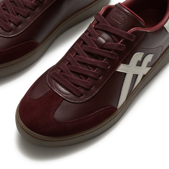 The Dash T-Toe Leather Sneakers
