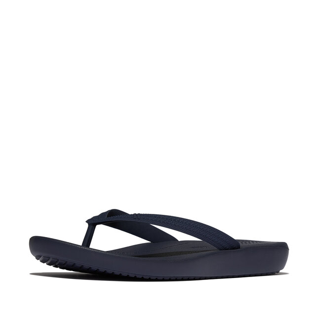 Iqushion Mens Textured-Strap Flip-Flops