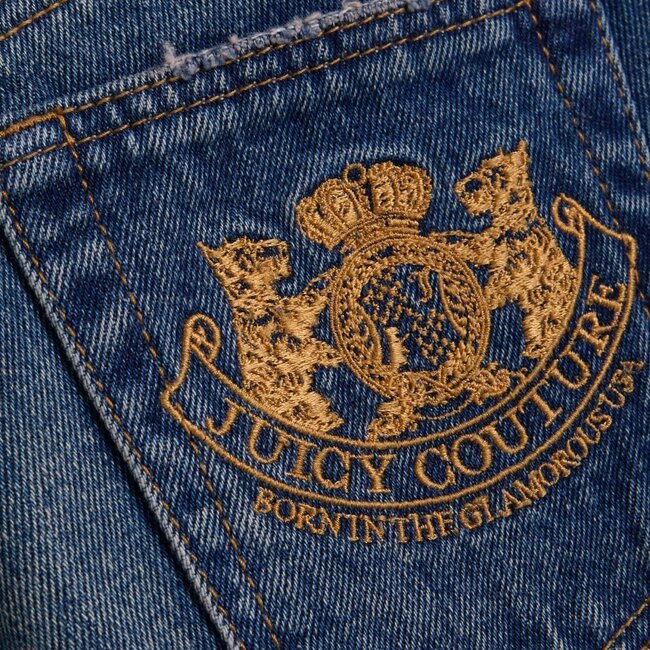 Juicy Couture Mid Rise Wide Leg Jean With Back Pocket Dog Crest