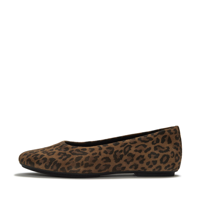 Delicato Suede Leopard Ballerinas
